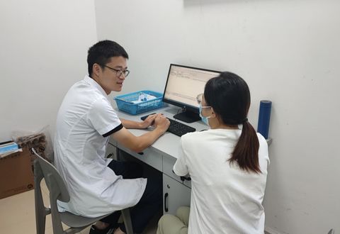 自貢四院開特色藥學門診，精準服務解決市民用藥難題